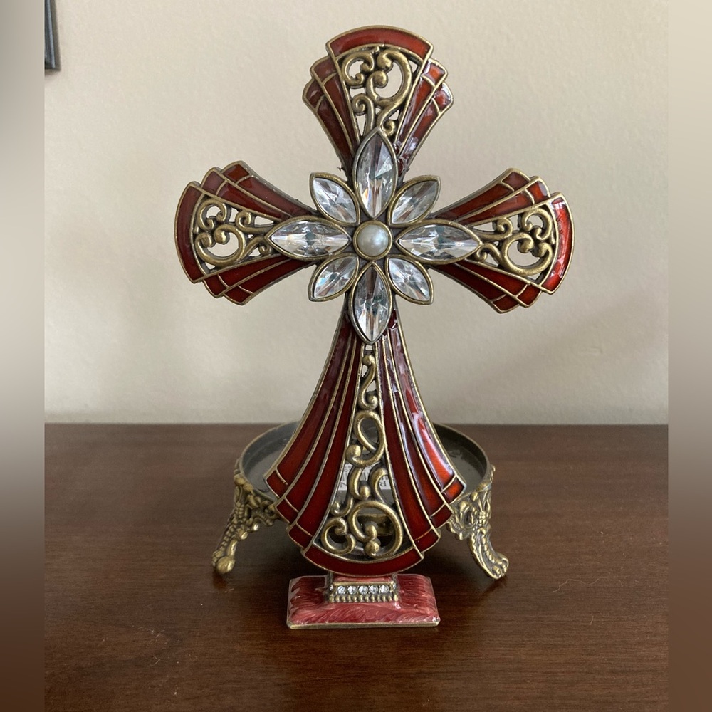 Burgundy cross candleholder